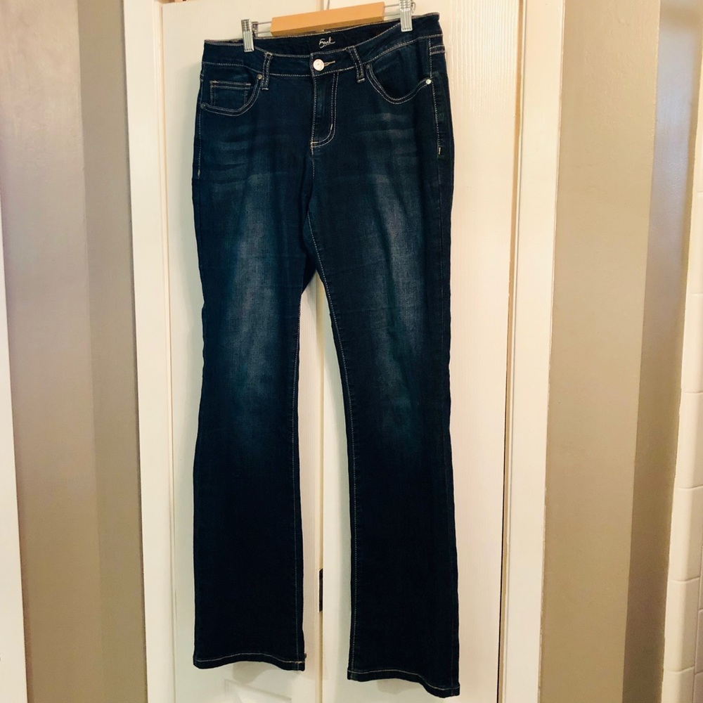 EUC slim bootcut jeans